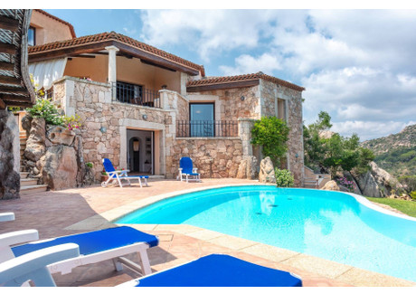 Dom na sprzedaż - Porto Cervo Arzachena, Włochy, 188,96 m², 2 389 754 USD (9 606 810 PLN), NET-94393237