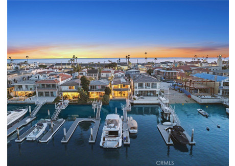 Dom na sprzedaż - 1344 W Bay Avenue Newport Beach, Usa, 271,46 m², 8 595 000 USD (34 981 650 PLN), NET-102933758