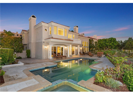 Dom na sprzedaż - 49 Poppy Hills Road Laguna Niguel, Usa, 629,42 m², 5 199 000 USD (21 575 850 PLN), NET-101192973