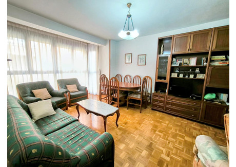 Mieszkanie na sprzedaż - León, Hiszpania, 100 m², 106 543 USD (428 302 PLN), NET-100766380