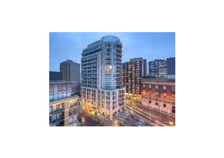 Mieszkanie do wynajęcia - Ph109 - 8 Scollard St Toronto, Kanada, 74,32 m², 2640 USD (10 958 PLN), NET-103334758