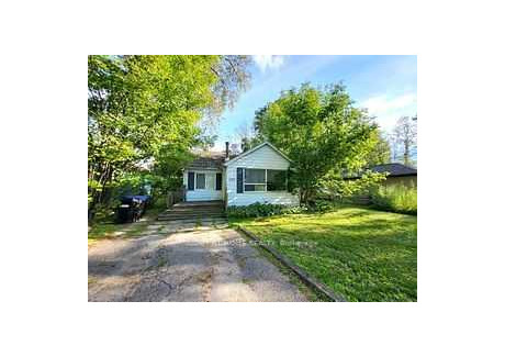 Dom na sprzedaż - 1107 Poplar Dr Innisfil, Kanada, 65,03 m², 577 817 USD (2 276 598 PLN), NET-97717364