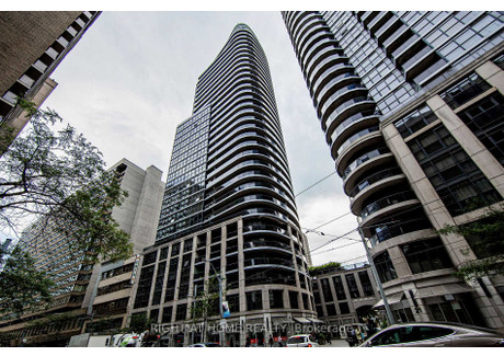 Mieszkanie na sprzedaż - 406 - 25 Carlton St Toronto, Kanada, 55,74 m², 421 979 USD (1 730 113 PLN), NET-101186818