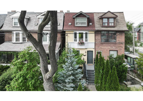 Dom na sprzedaż - 574 Crawford St Toronto, Kanada, 185,81 m², 1 309 977 USD (5 043 411 PLN), NET-99062838