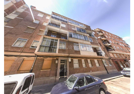 Mieszkanie na sprzedaż - Valladolid, Hiszpania, 61 m², 82 305 USD (336 626 PLN), NET-96057183