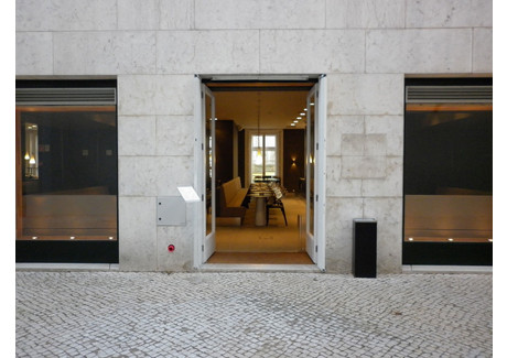 Lokal handlowy do wynajęcia - Lisboa, Portugalia, 994 m², 40 727 USD (160 462 PLN), NET-59848920
