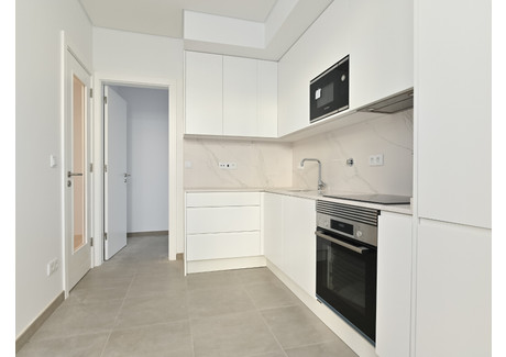 Mieszkanie na sprzedaż - Lisboa, Portugalia, 96 m², 656 375 USD (2 691 136 PLN), NET-95167835