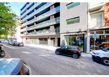 Lokal handlowy na sprzedaż - Lisboa, Portugalia, 122 m², 782 910 USD (3 209 929 PLN), NET-99674555